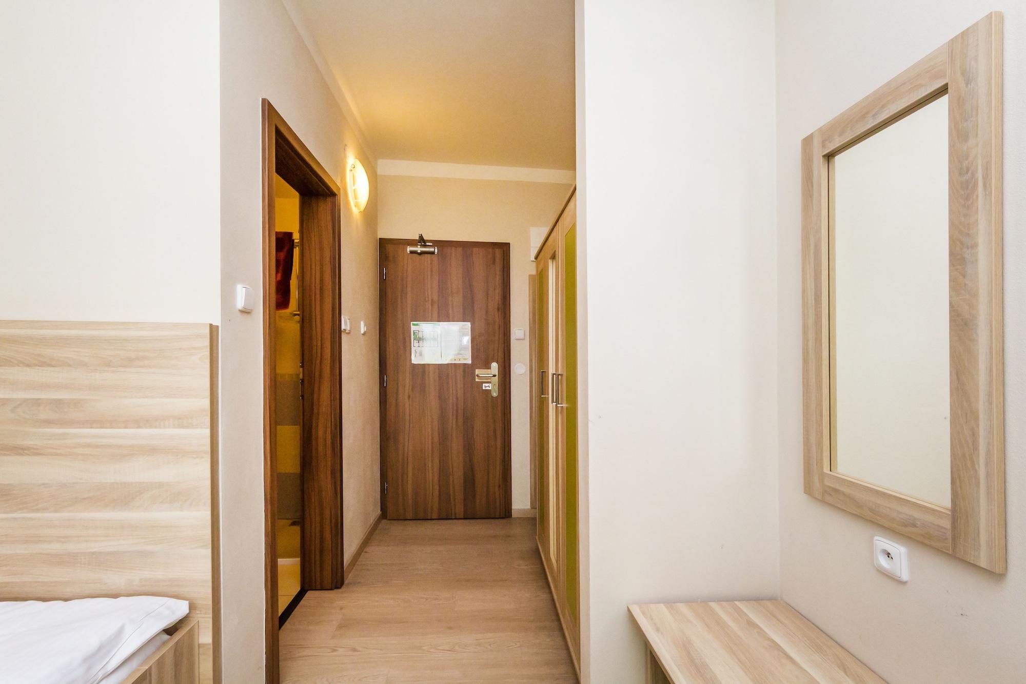 Hotel Nad Královnou Hotel&restaurant 3*