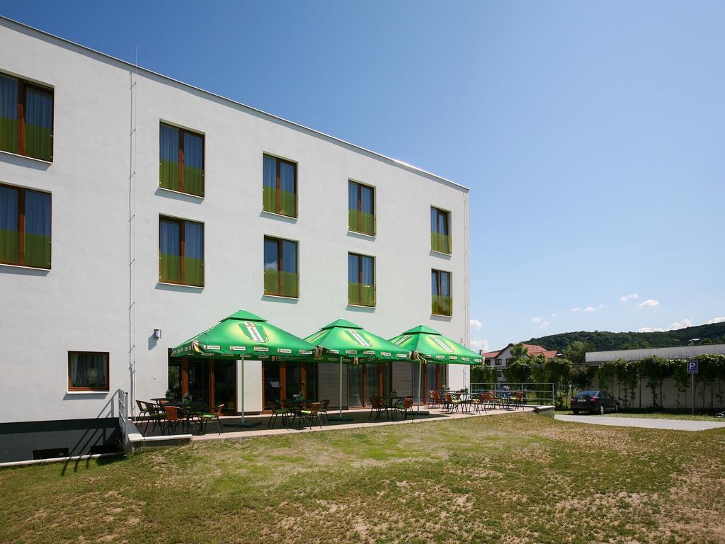 Nad Královnou Hotel&restaurant Hotel