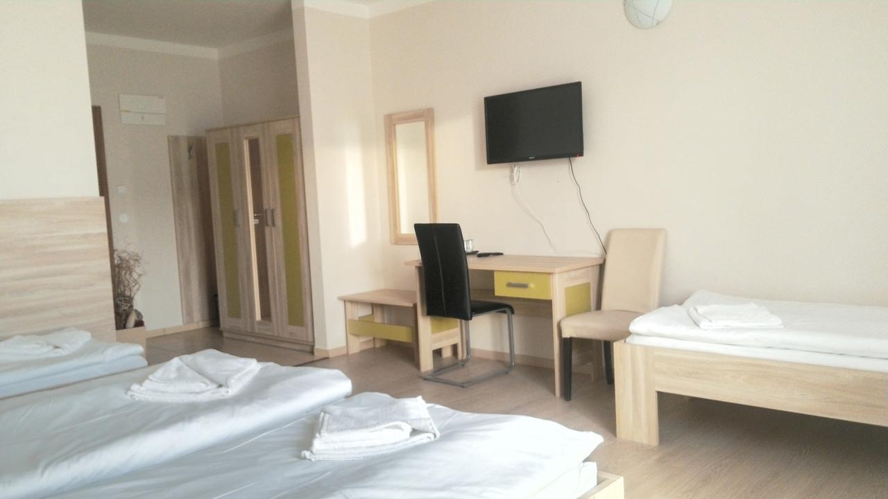 Hotel Nad Královnou Hotel&restaurant 3*