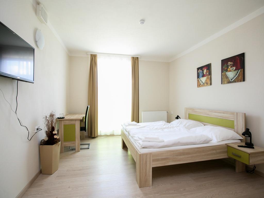 Hotel Nad Královnou Hotel&restaurant