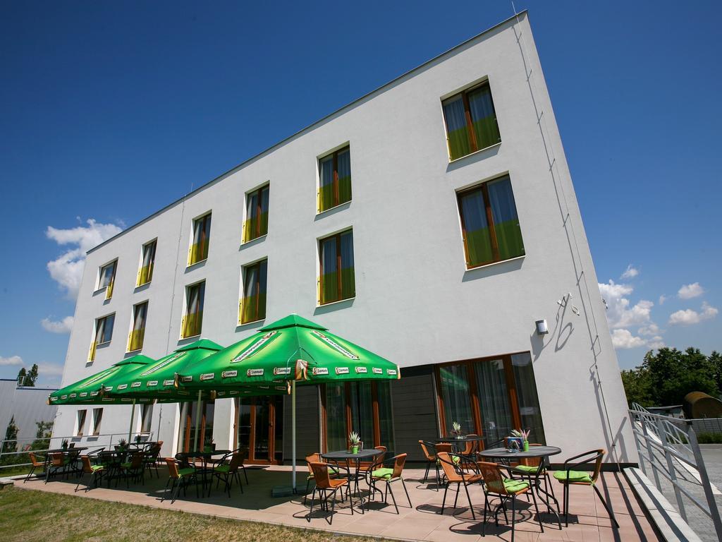 Hotel Nad Královnou Hotel&restaurant Praga