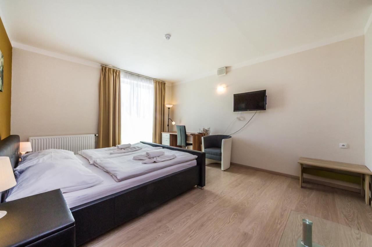 Nad Královnou Hotel&restaurant 3* Praga
